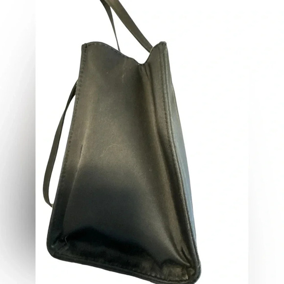 Vintage Kate Spade New York Black Nylon
Large SAM Shoulder Bag Tote - Picture 6 of 9